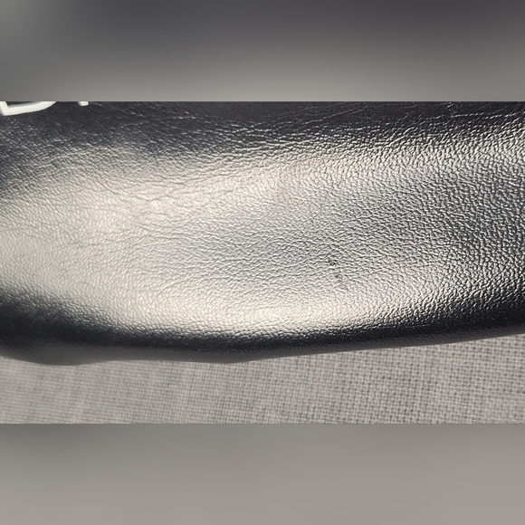 KENDALL & Kylie Fanny Pack - Picture 8 of 8